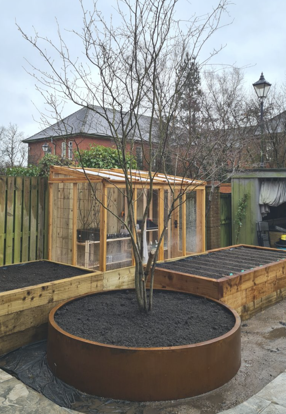 Malvern Flat Pack Planter - 500x500x500 CORTEN PRE WEATHERD - Image 2